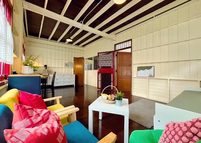 Entire House 3br - White And Ferienhaus *