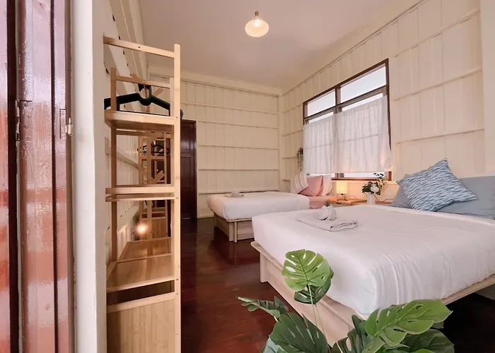 Entire House 3br - White And * Bangkok
