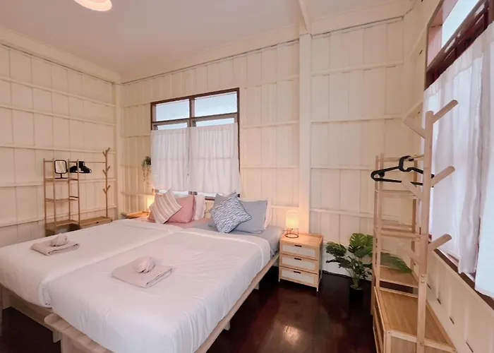 Entire House 3br - White And Ferienhaus *